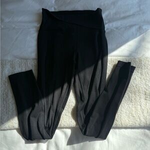 Lululemon black align leggings with half foldover top